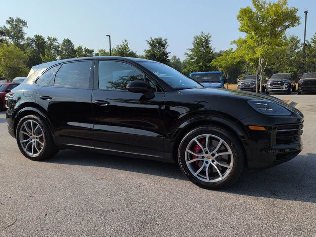 Black 2024 Porsche Cayenne S AWD SUV / Crossover All-Wheel Drive 8-Speed Automatic
