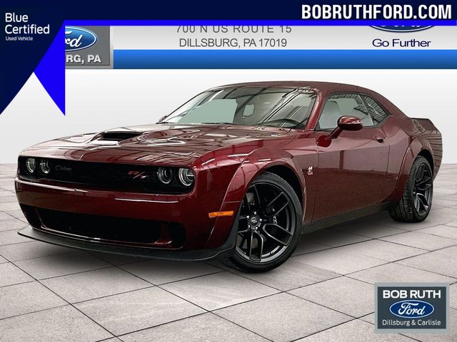 Octane Red Pearlcoat 2022 Dodge Challenger R/T Scat Pack Widebody RWD Coupe Rear-Wheel Drive 8-Speed Automatic