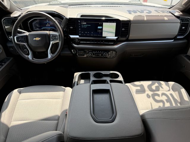 2025 Chevrolet Silverado 2500HD LT - 10