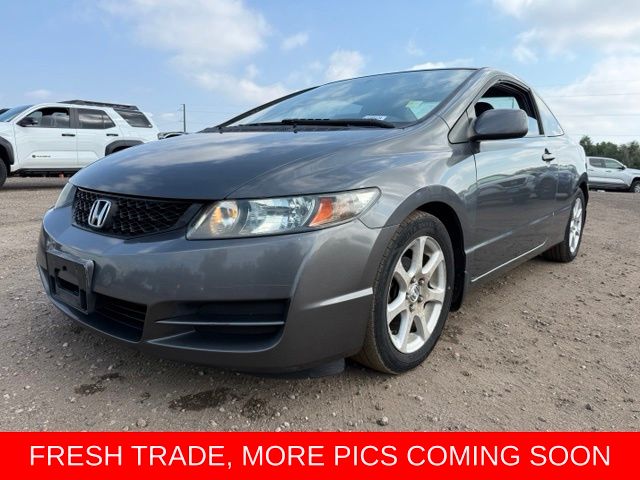 Polished Metal Metallic 2011 Honda Civic Coupe Coupe Front-Wheel Drive 5-Speed Automatic