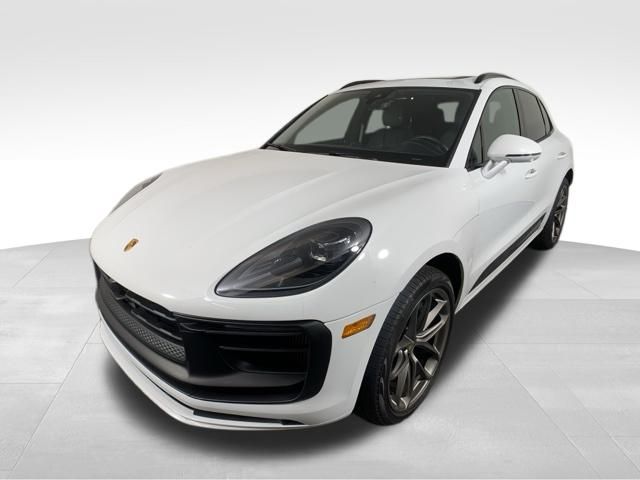 2023 Porsche Macan GTS 3