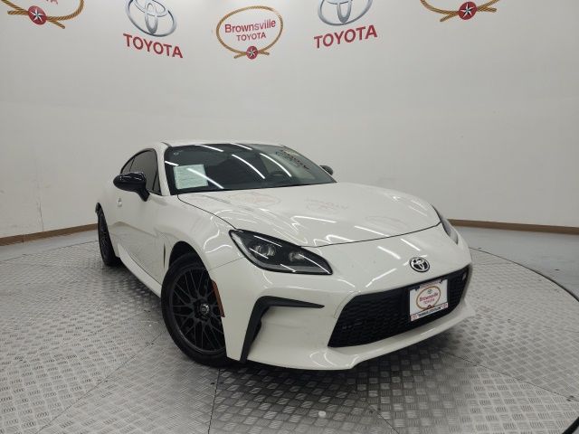 Halo 2023 Toyota GR86 Premium RWD Coupe Rear-Wheel Drive 6-Speed Automatic
