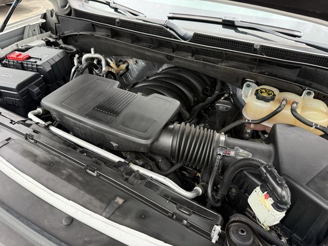 2023 GMC Yukon XL Denali Ultimate White at Tom Peacock Cadillac
