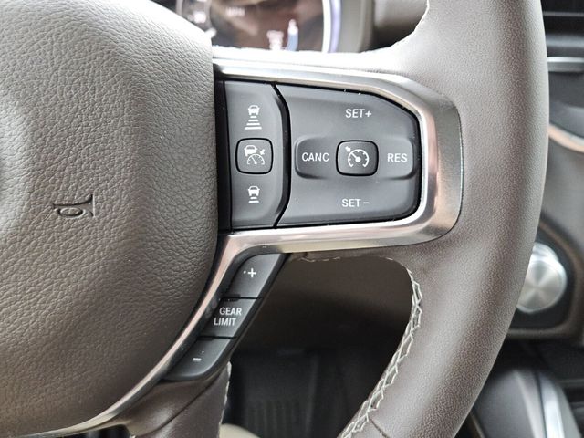 2026 Ram 1500 Laramie Crew Cab 4x2 5'7" Box