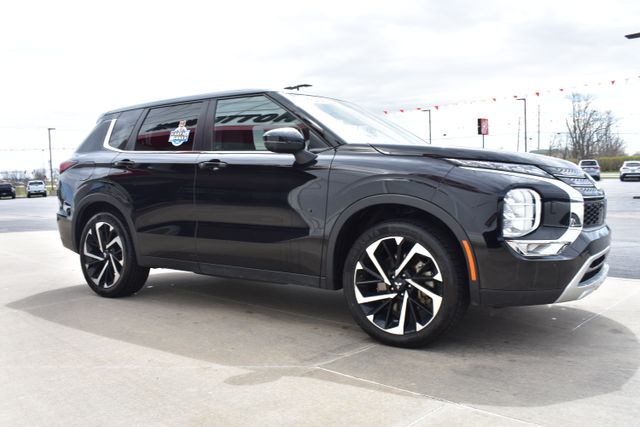 Used 2024 Mitsubishi Outlander SUV