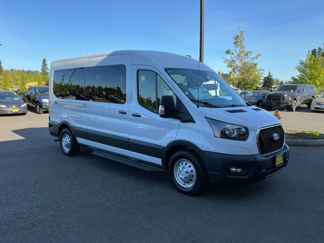 New 2026 Oxford White Ford XL image 3