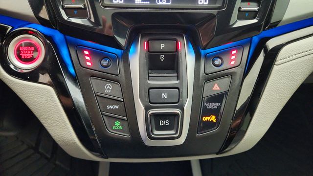 2023 Honda Odyssey Touring  at Community Kia