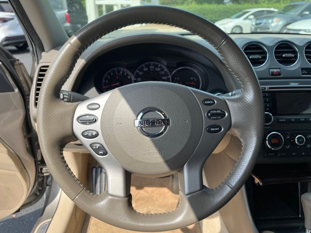 2011 Nissan Altima - Photo 19