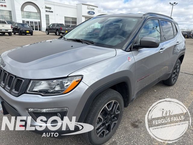 Billet Silver Metallic Clearcoat 2019 Jeep Compass Trailhawk 4WD SUV / Crossover Four-Wheel Drive 9-Speed Automatic