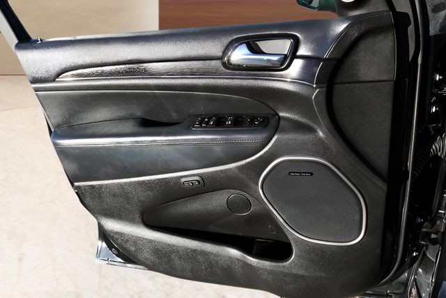 Used Car 2021 Jeep Grand Cherokee  High Altitude For Sale Under $30,000 In Austin, Texas