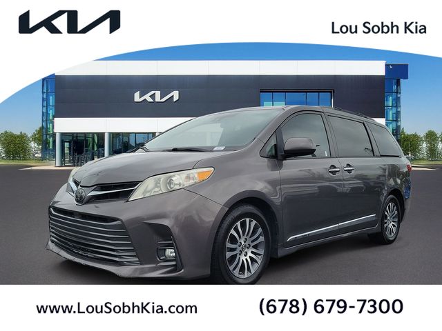 Predawn Gray Mica 2018 Toyota Sienna Minivan Front-Wheel Drive 8-Speed Automatic