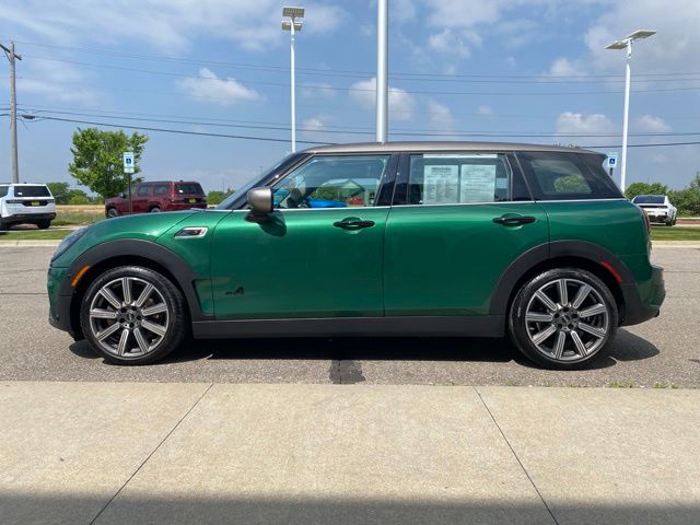 2023 MINI Cooper S Clubman - British Racing Green exterior view 8