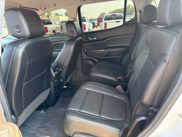 2023 Summit White GMC Acadia SLT AWD SUV