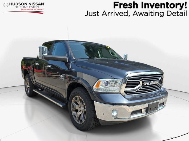 2019 RAM 1500 Classic Laramie Crew Cab 4WD