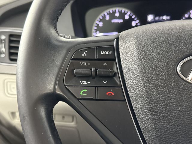 Used 2017 Hyundai Sonata For Sale in Indianapolis, IN
