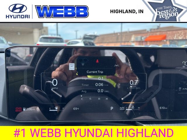 Used 2025 Gray Kia GT-Line image 15