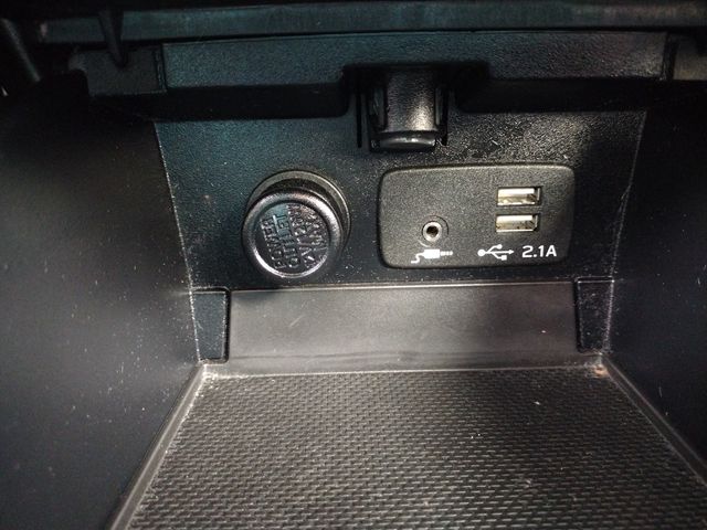 2019 Subaru Outback 2.5i photo