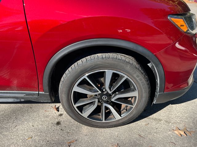 2019 Nissan Rogue SL 11