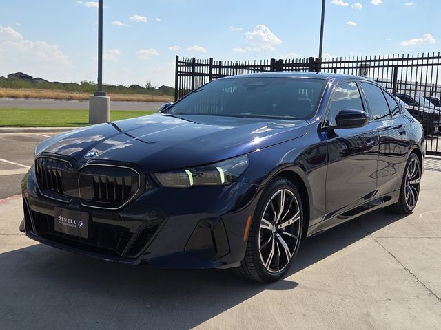 Tanzanite Blue II Metallic 2027 BMW 5 Series Sedan Rear-Wheel Drive 8-Speed Automatic