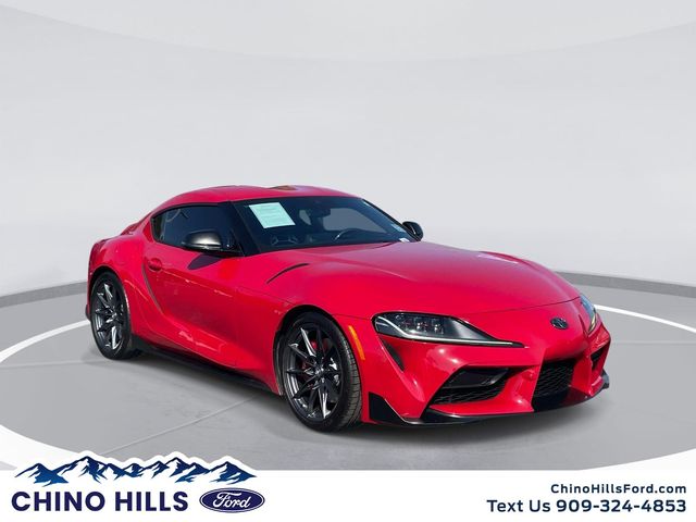 2023 Toyota Supra Rojo (Renaissance Red) Coupé Tracción trasera 8 velocidades Automática