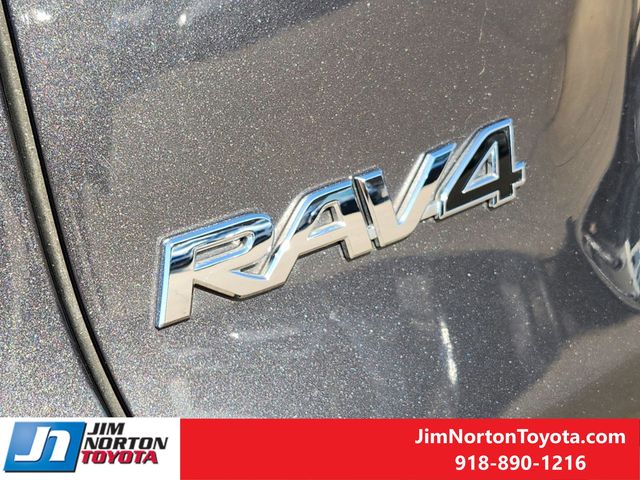 2024 Toyota RAV4 XLE Premium 13