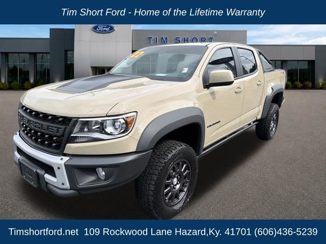 Sand Dune Metallic 2022 Chevrolet Colorado Pickup Truck Four-Wheel Drive 8-Speed Automatic