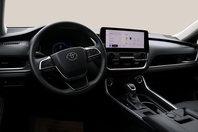 Used Car 2025 Toyota Grand Highlander  Xle For Sale Under $50,000 In Austin, Texas