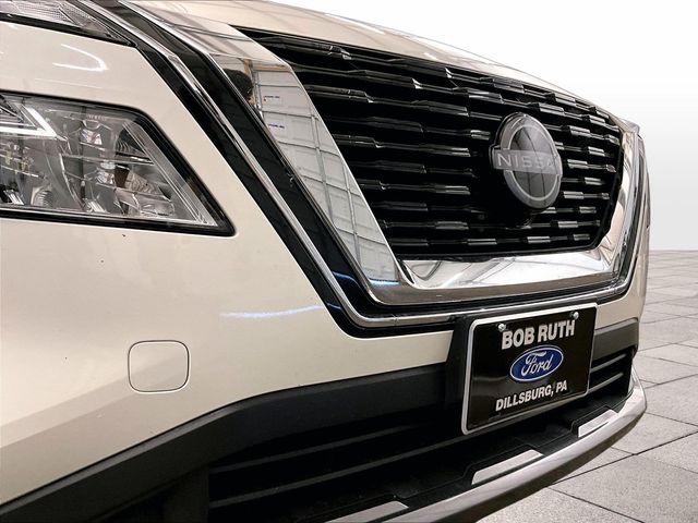 2023 Nissan Rogue SL White at Bob Ruth Ford
