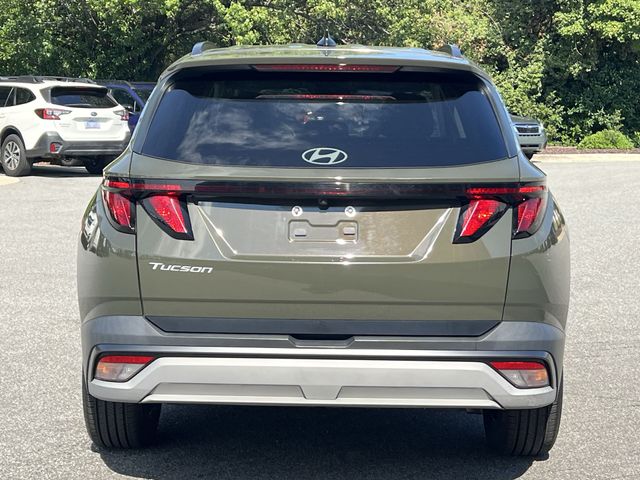 Used 2025 Green Hyundai SEL image 12