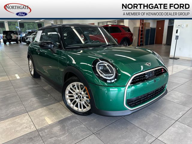 British Racing Green Met 2025 MINI Cooper S 2-Door Hatchback FWD Hatchback Front-Wheel Drive 7-Speed Automatic