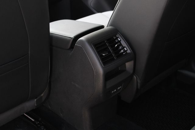 Used 2025 Black Volkswagen 2.0T SE image 6