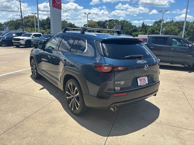 2025 Mazda CX-50 2.5 S Premium Plus Package - 4