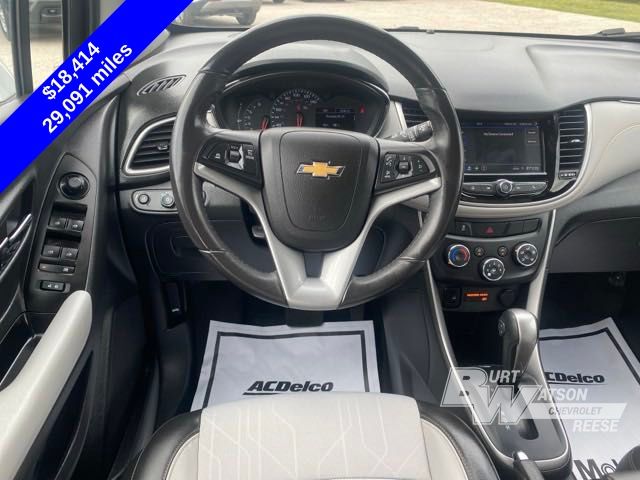 2022 Chevrolet Trax LT 18