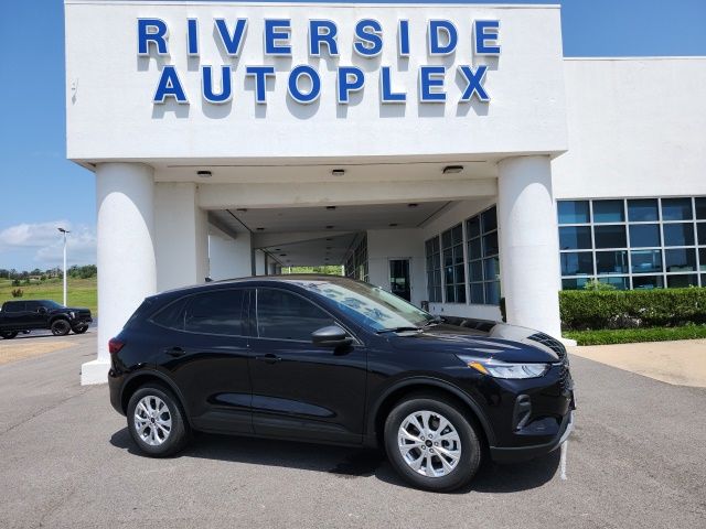 Black Metallic 2026 Ford Escape SUV / Crossover Front-Wheel Drive 8-Speed Automatic