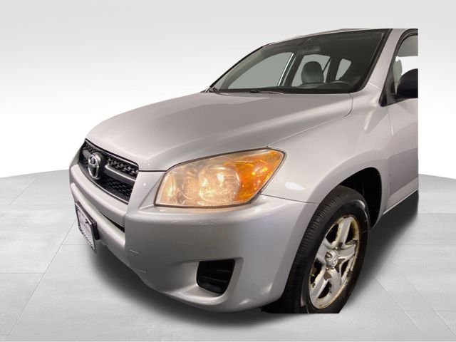 2010 Toyota RAV4 Base 24