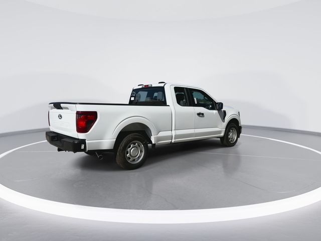 New 2026 Oxford White Ford XL image 8