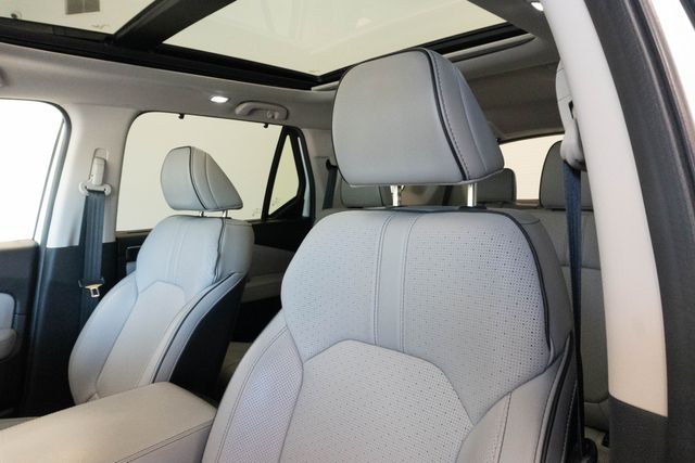 Used 2025 Honda Pilot SUV