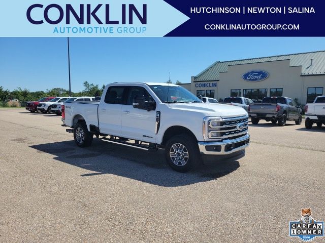  2026 Ford F-250 Super Duty Lariat Crew Cab 4WD   