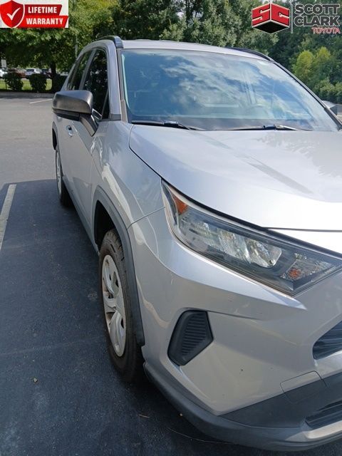 2019 Toyota RAV4 LE