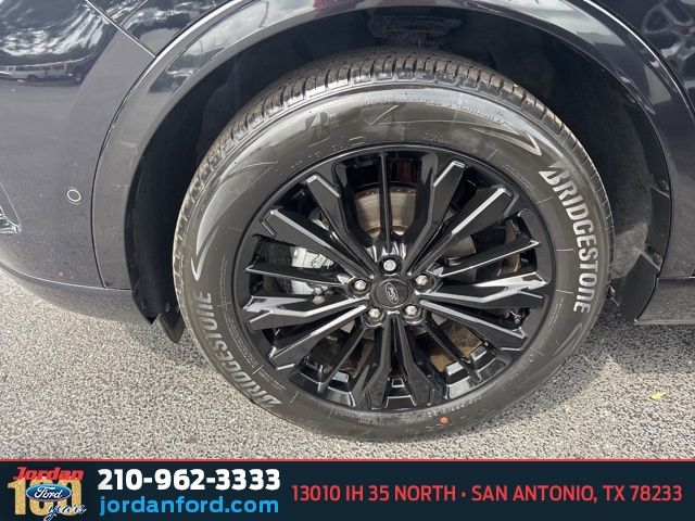 Used Car 2023 Ford Escape  St-line Elite For Sale Under $30,000 In San Antonio, Texas