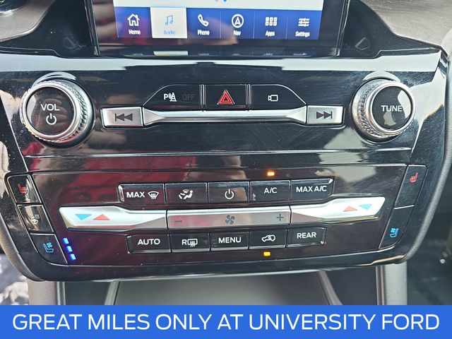 Used 2023 White Ford Platinum image 25