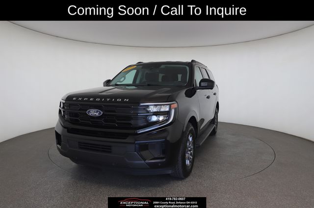 Black Metallic 2025 Ford Expedition SUV / Crossover Four-Wheel Drive Automatic
