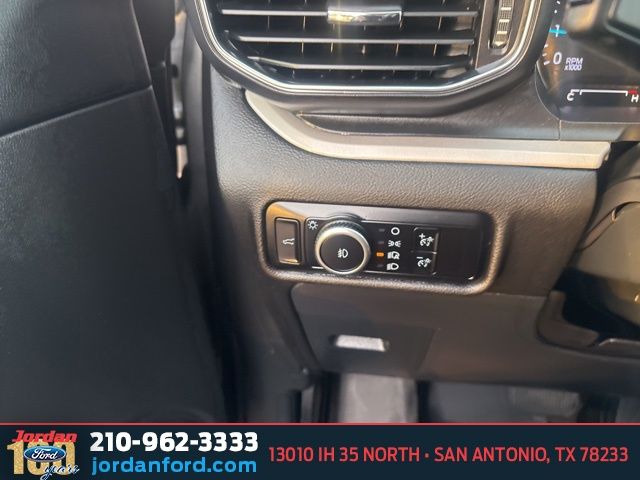 Used Car 2023 Ford Explorer  Xlt For Sale Under $30,000 In San Antonio, Texas