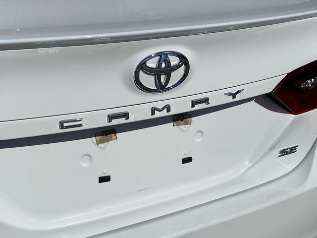 2021 Toyota Camry SE 29