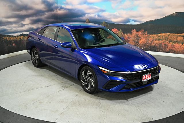 Intense Blue 2025 Hyundai Elantra Sedan Front-Wheel Drive Continuously Variable Transmission