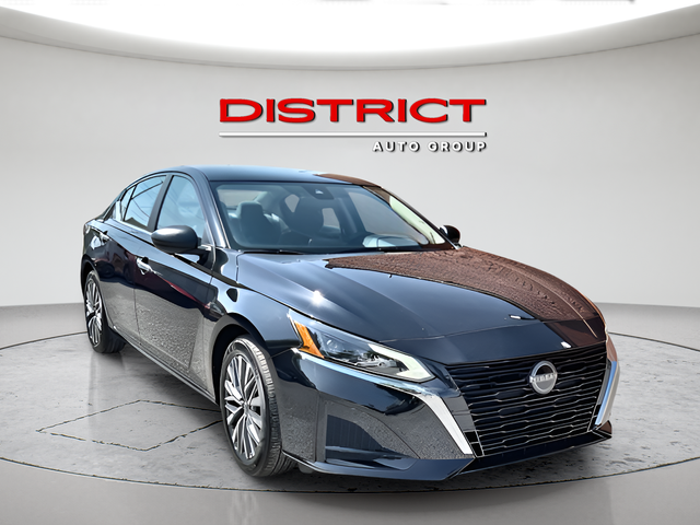 Super Black Clearcoat 2025 Nissan Altima Sedan Front-Wheel Drive Continuously Variable Transmission
