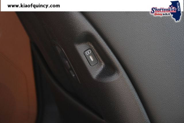 New 2026 Kia Sportage Hybrid SUV
