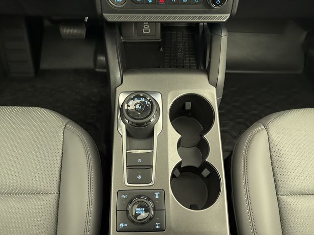 2025 Oxford White Ford Bronco Sport Badlands 4X4 SUV