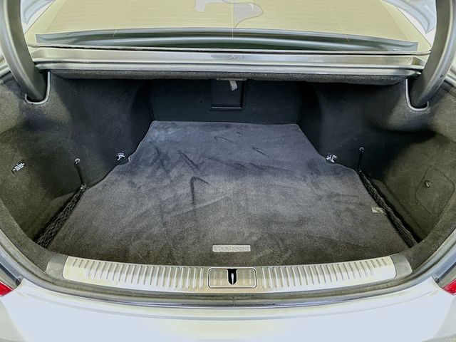 Thumbnail: 2017 Genesis G90 - 27