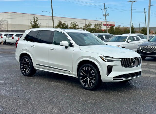 2026 Volvo XC90 B6 Plus 6-Seater